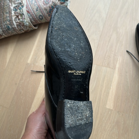 Size 37 Saint Lauren ankle laced up.  Shipping in February.  Excellent condition - Picture 4 of 5